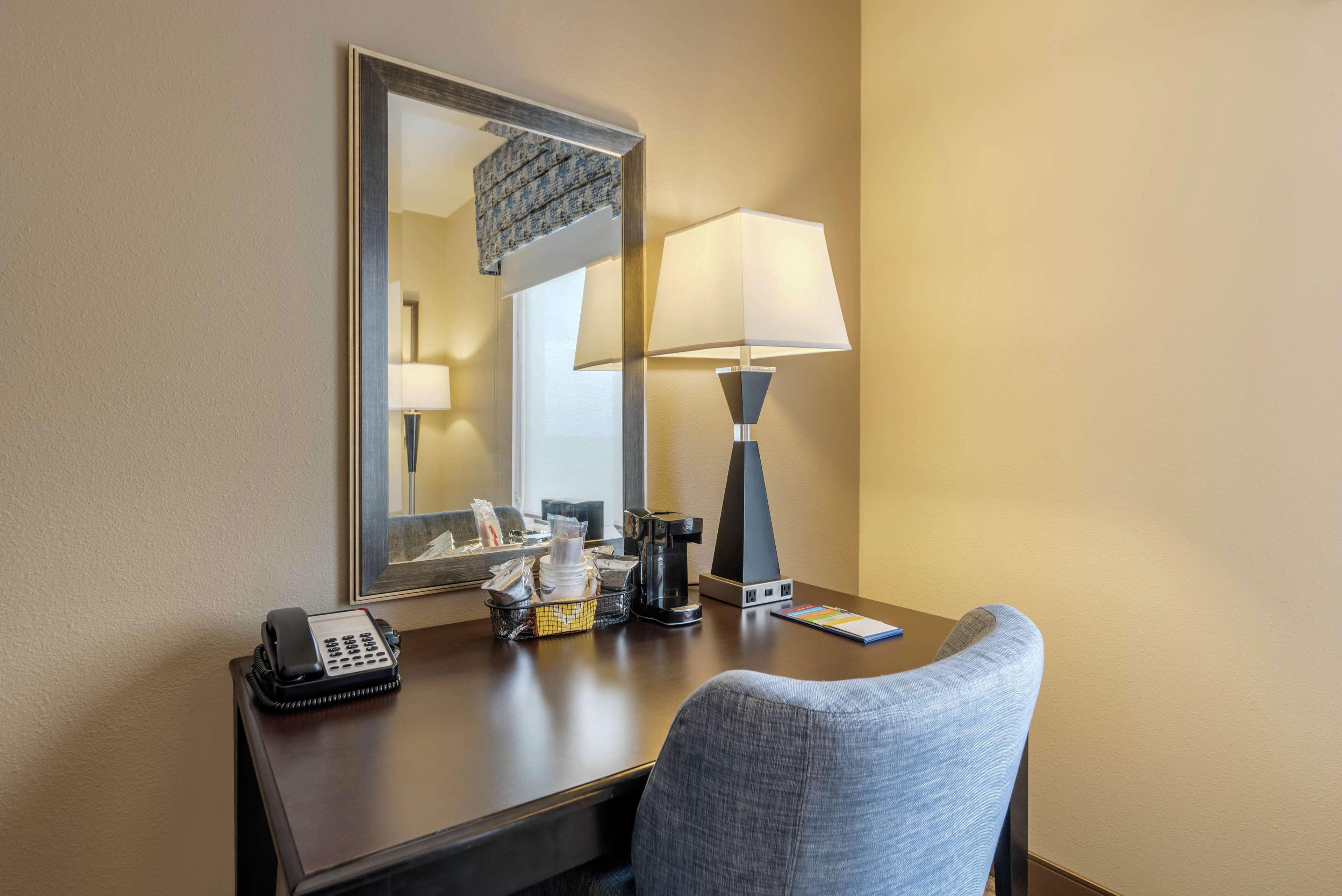 Hampton Inn Alamosa Bagian luar foto